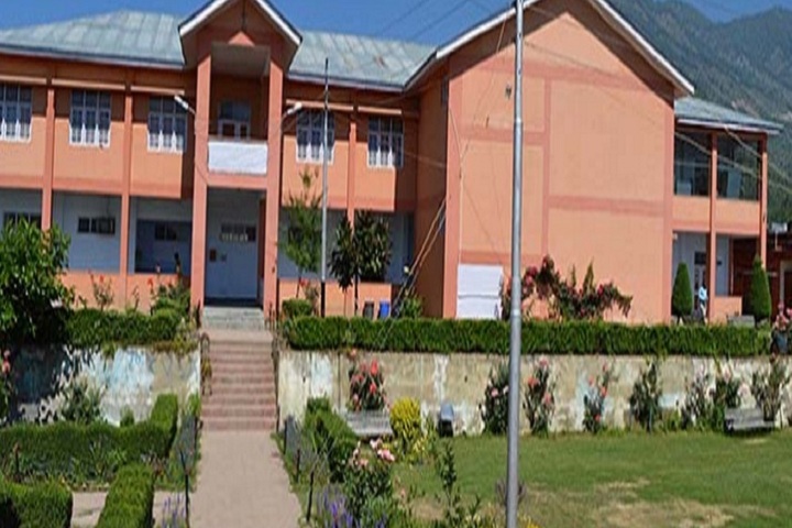https://cache.careers360.mobi/media/colleges/social-media/media-gallery/14544/2020/1/22/Campus view of Government Degree College Doda_Campus-view.jpg